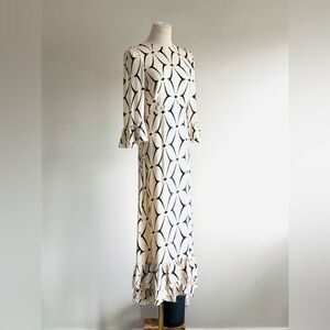 Mint Velvet Midi black and cream geoprint ruffle Dress sz 2